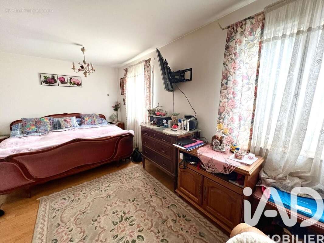 Photo 8 - Maison à LA FERTE-SOUS-JOUARRE