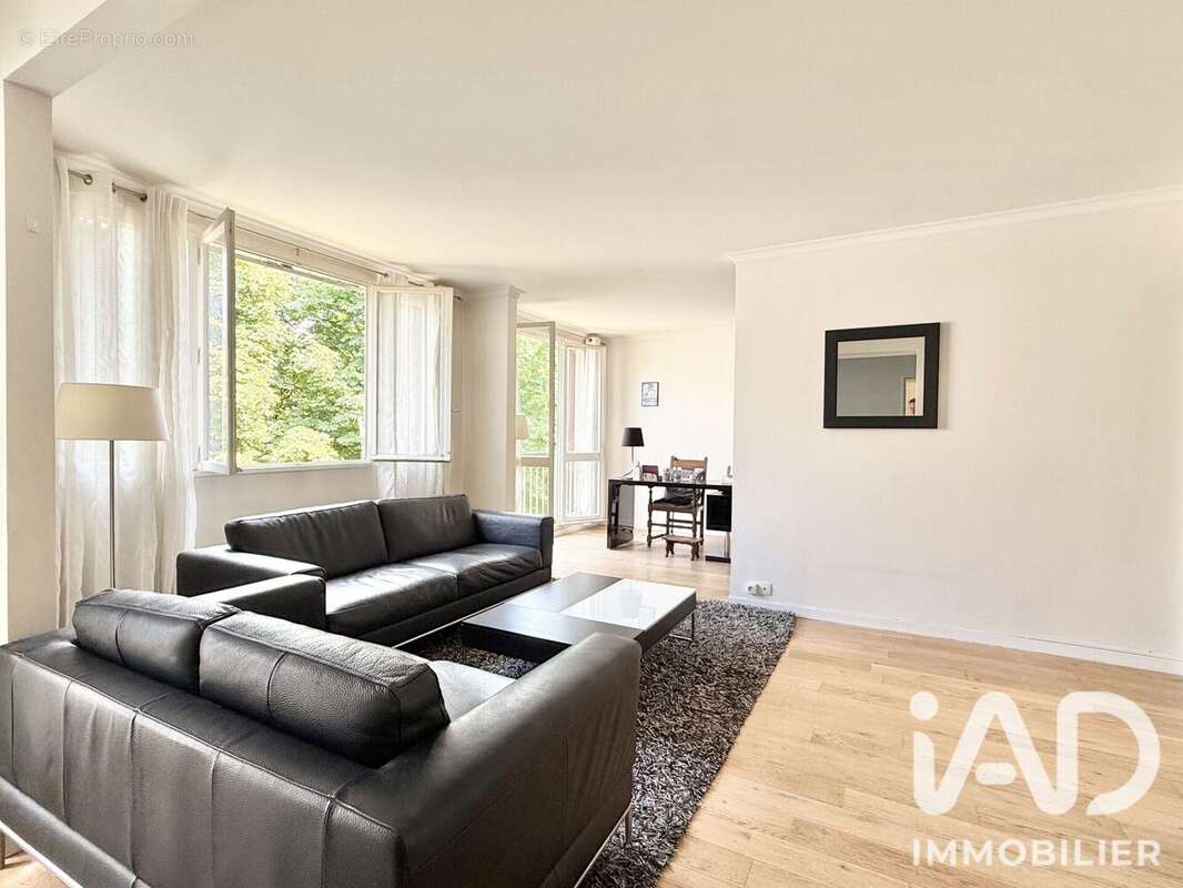Appartement 98 m² à Chilly-Mazarin  - photo 2