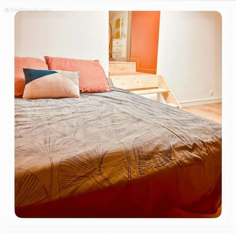 Maison à VILLEGOUGE