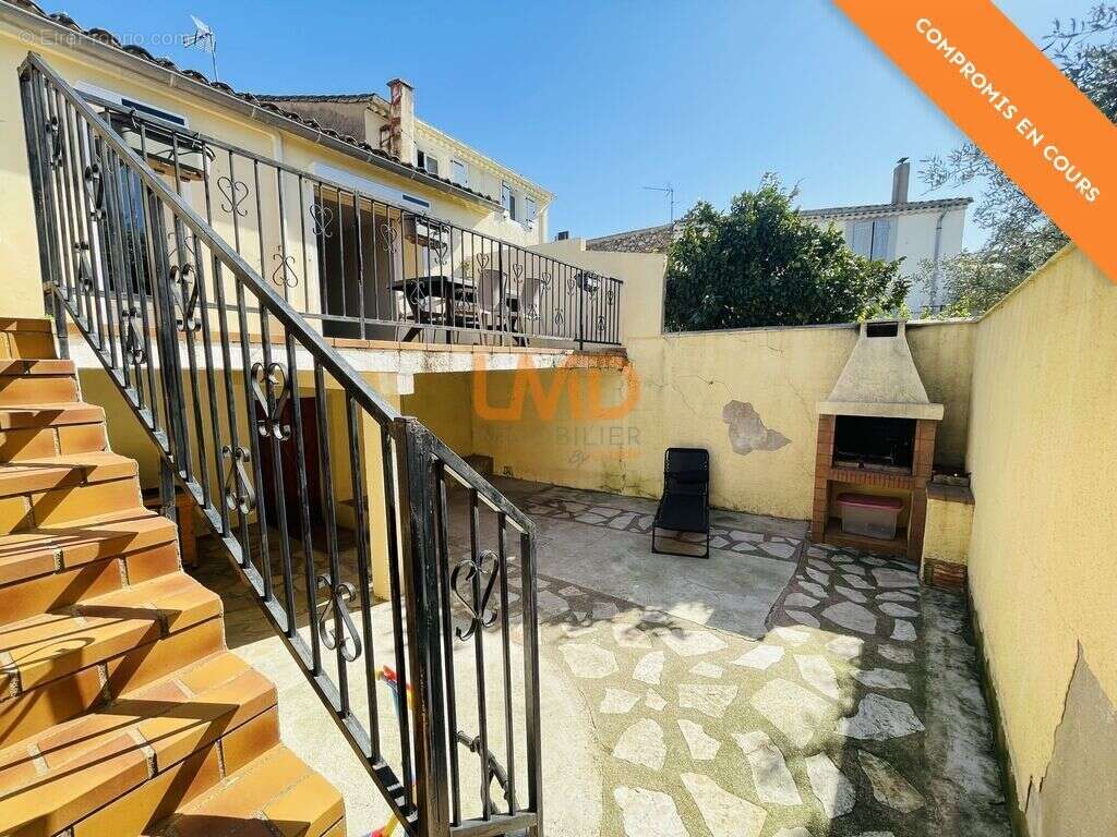 Vigneronne rénovée lumineuse - extérieurs - garage de 95 m² - photo 3