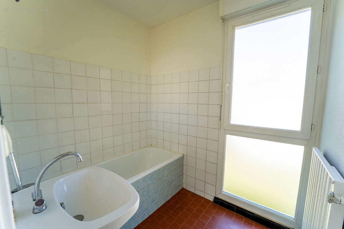 Appartement centre ville avec potentiel - photo 6