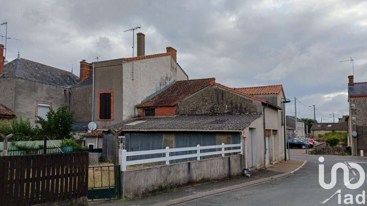 Photo 4 - Maison à VALANJOU