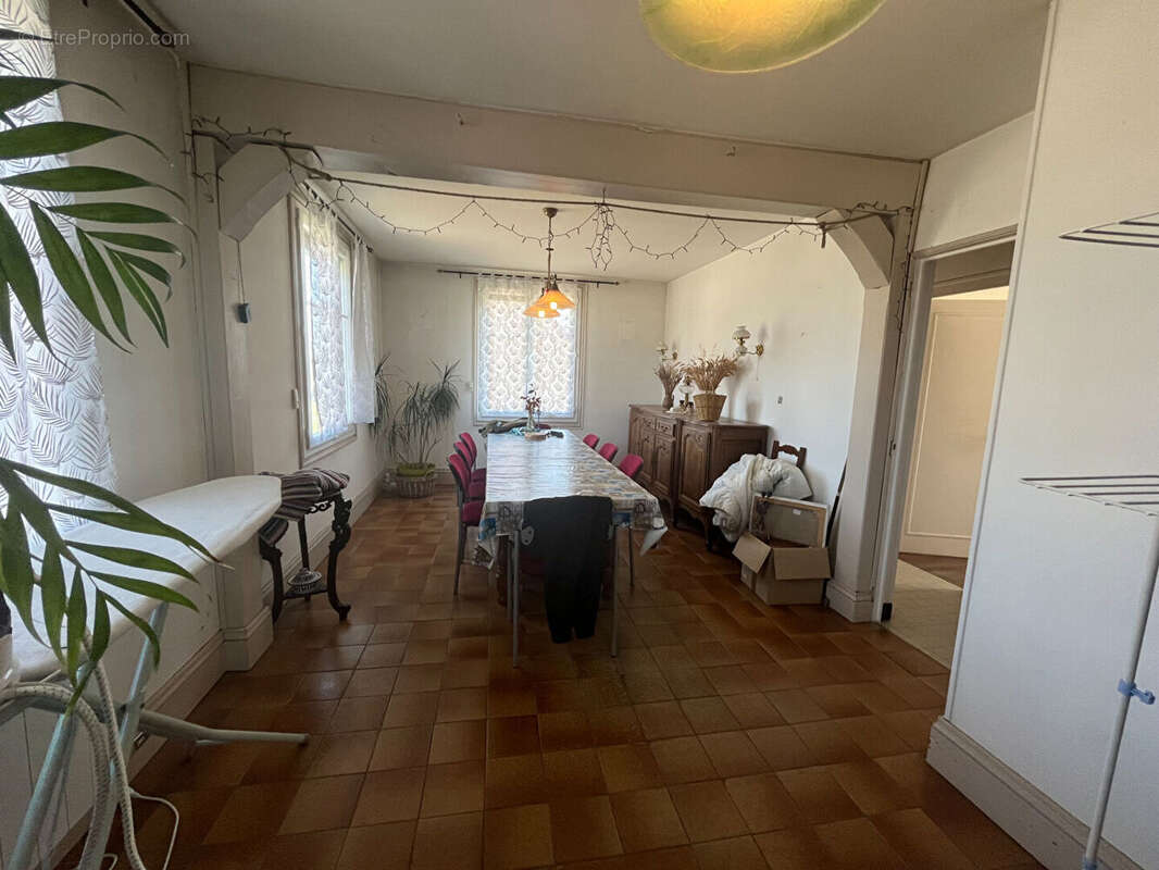 Maison Brinon Sur Sauldre 5 pièce(s) 112 m2 - photo 3