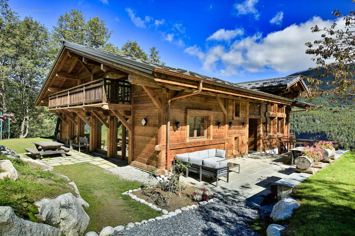 Maison à LES HOUCHES