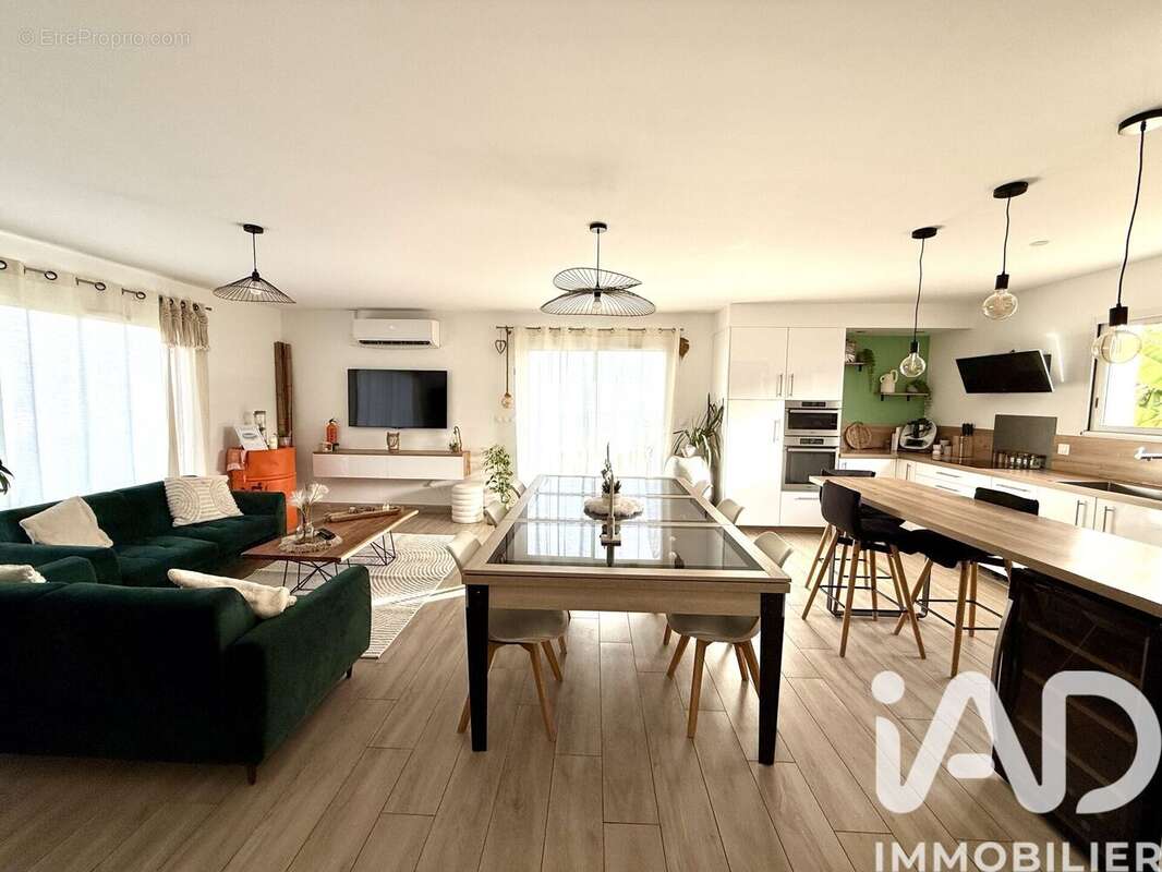 Photo 2 - Maison à LOUHANS