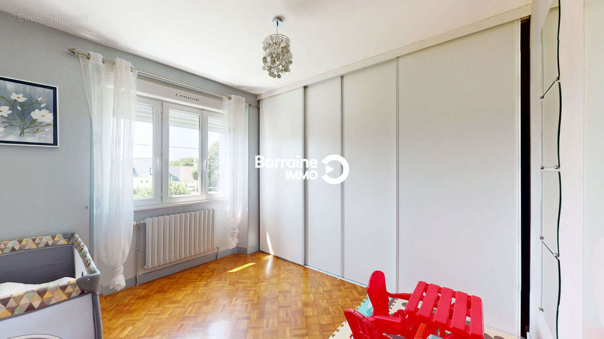 Barraine immo - maison indépendante 107 m² avec sous-sol complet à guipavas - ref : pz00382-th - photo 11