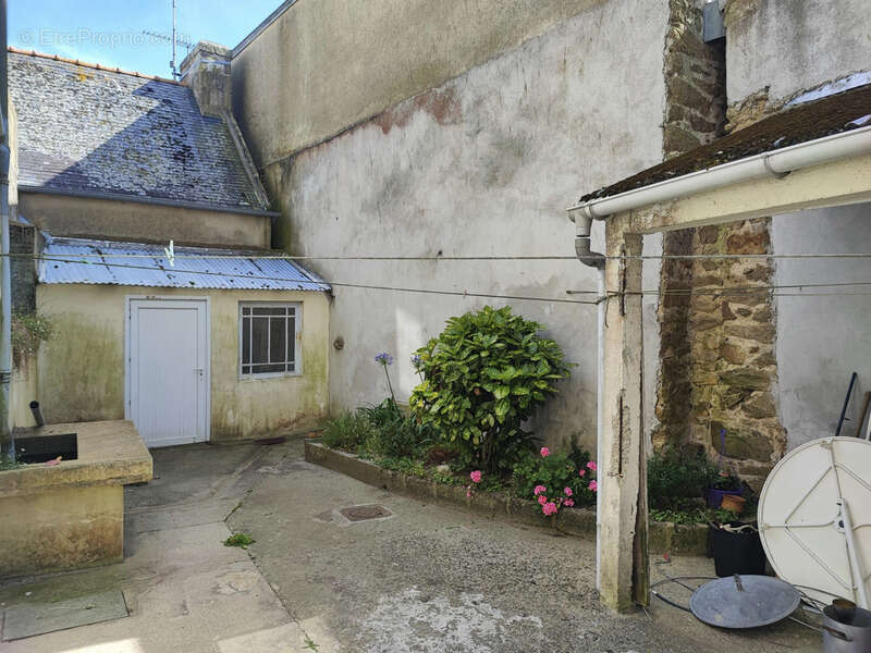 Maison à vendre au port du Rosmeur à DOUARNENEZ (29) - photo 3