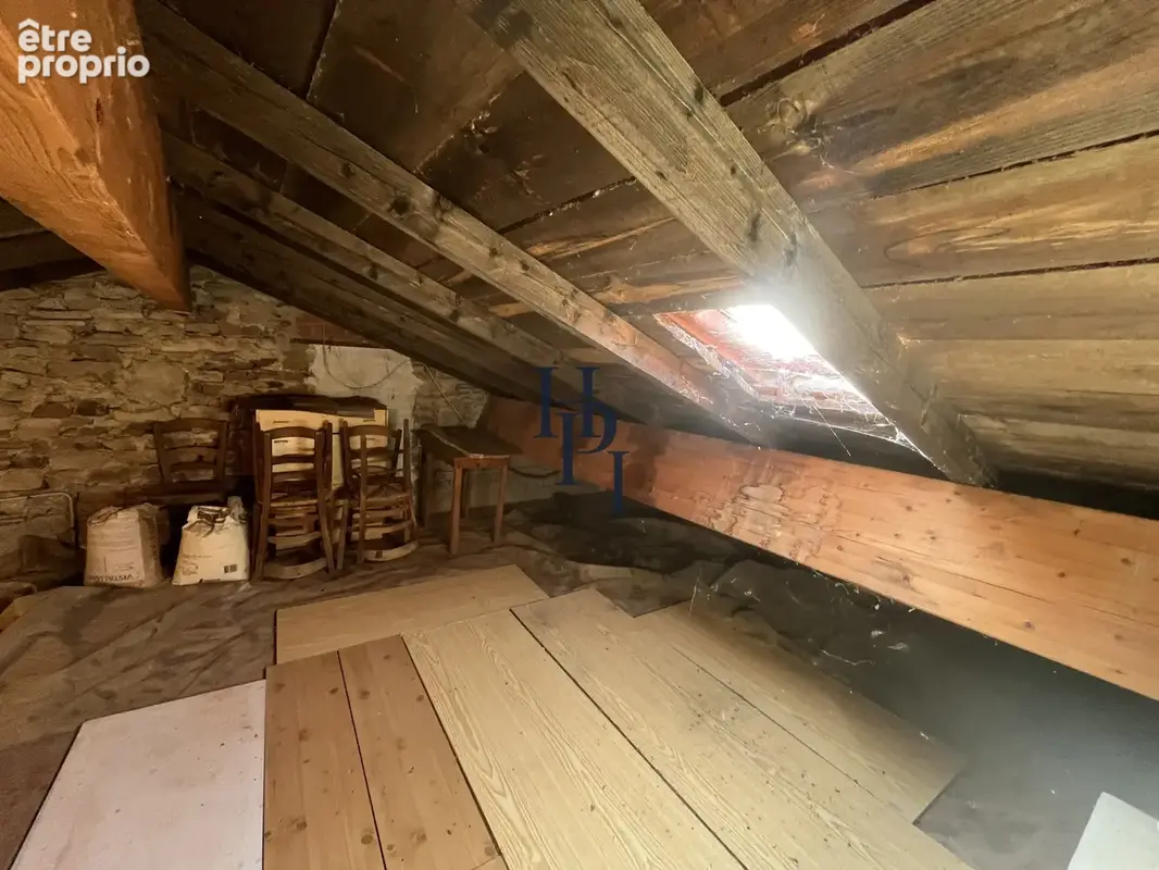Melvieu, maison de village avec garage et terrain - photo 12