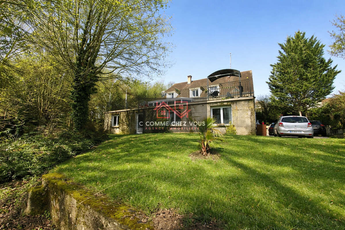 Maison à GRISY-SUISNES