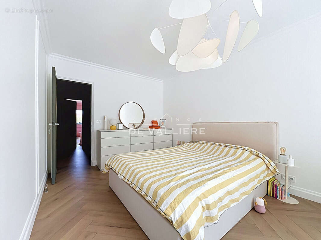 Appartement à NANTERRE