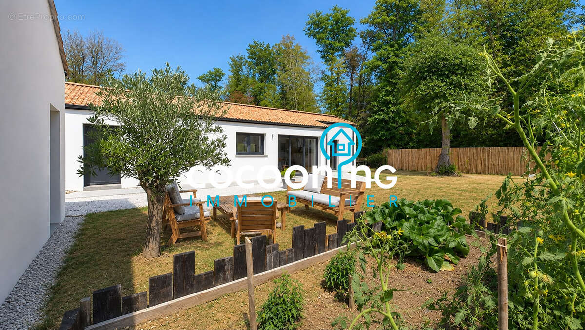 Maison contemporaine dans le centre de VALLET - photo 14