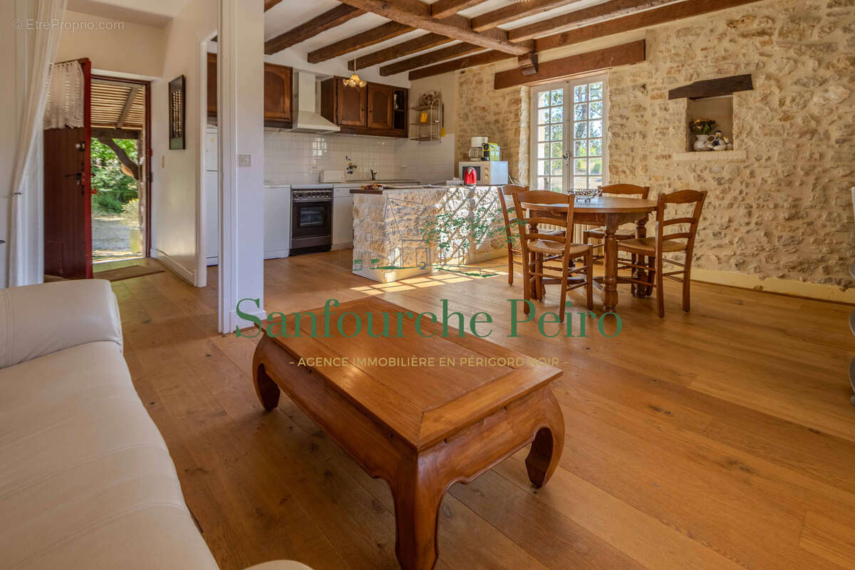 Maison à SARLAT-LA-CANEDA