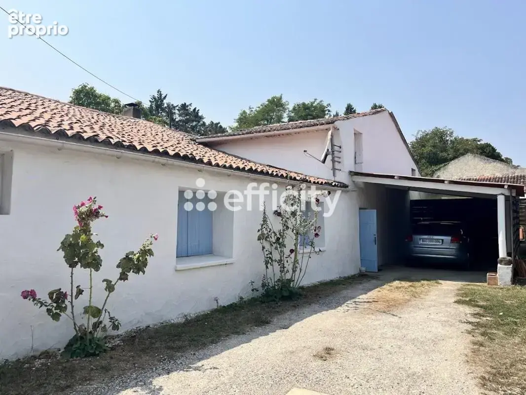 Maison 200 m² à Saint-Andre-De-Lidon  - photo 3