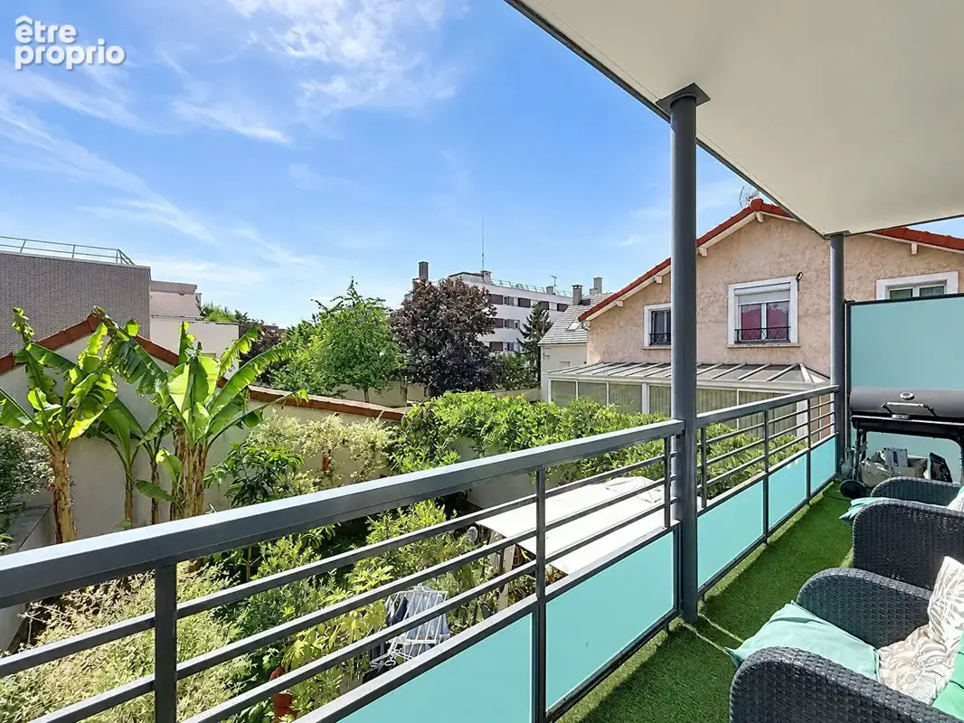 Appartement à NANTERRE