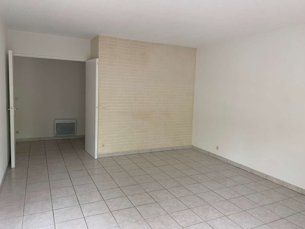 Appartement à MOUANS-SARTOUX