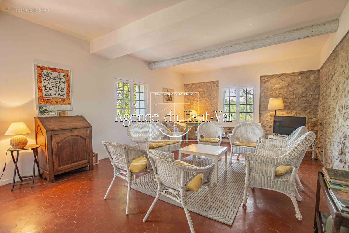 Maison à FAYENCE