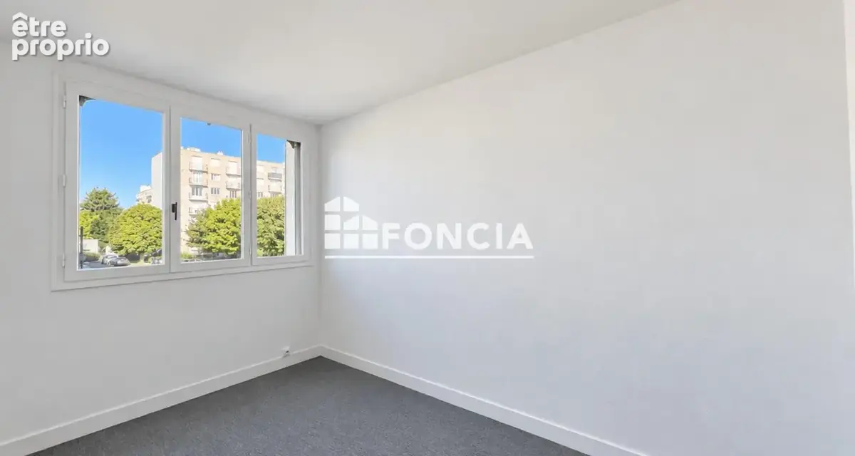 Appartement 3 pièces lumineux et fonctionnel, idéalement situé à proximité de la N12, des commerces et des écoles - photo 3