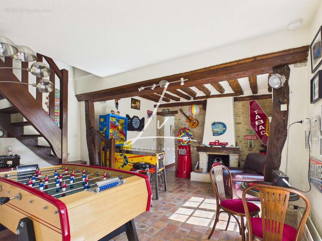 Maison à MEZIDON-CANON