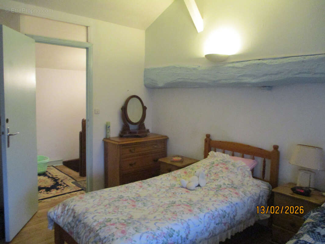 Ensemble immobilier de deux maisons. - photo 21