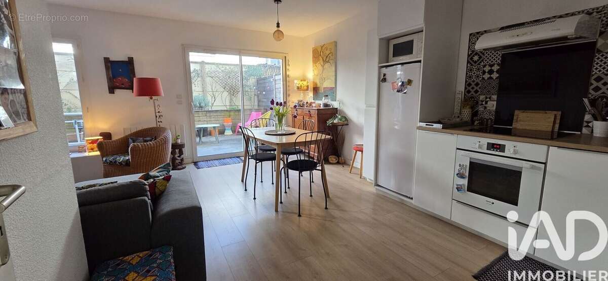 Photo 2 - Maison à BLANQUEFORT