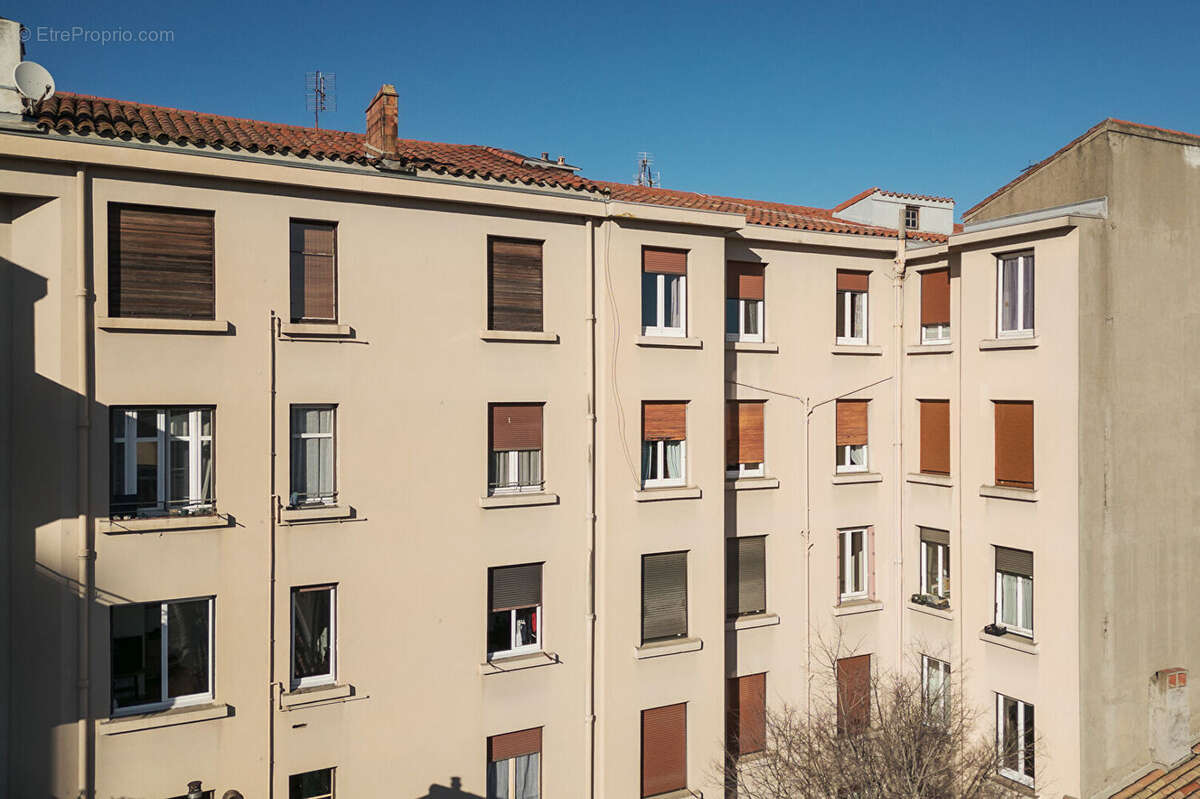 Appartement à CARCASSONNE