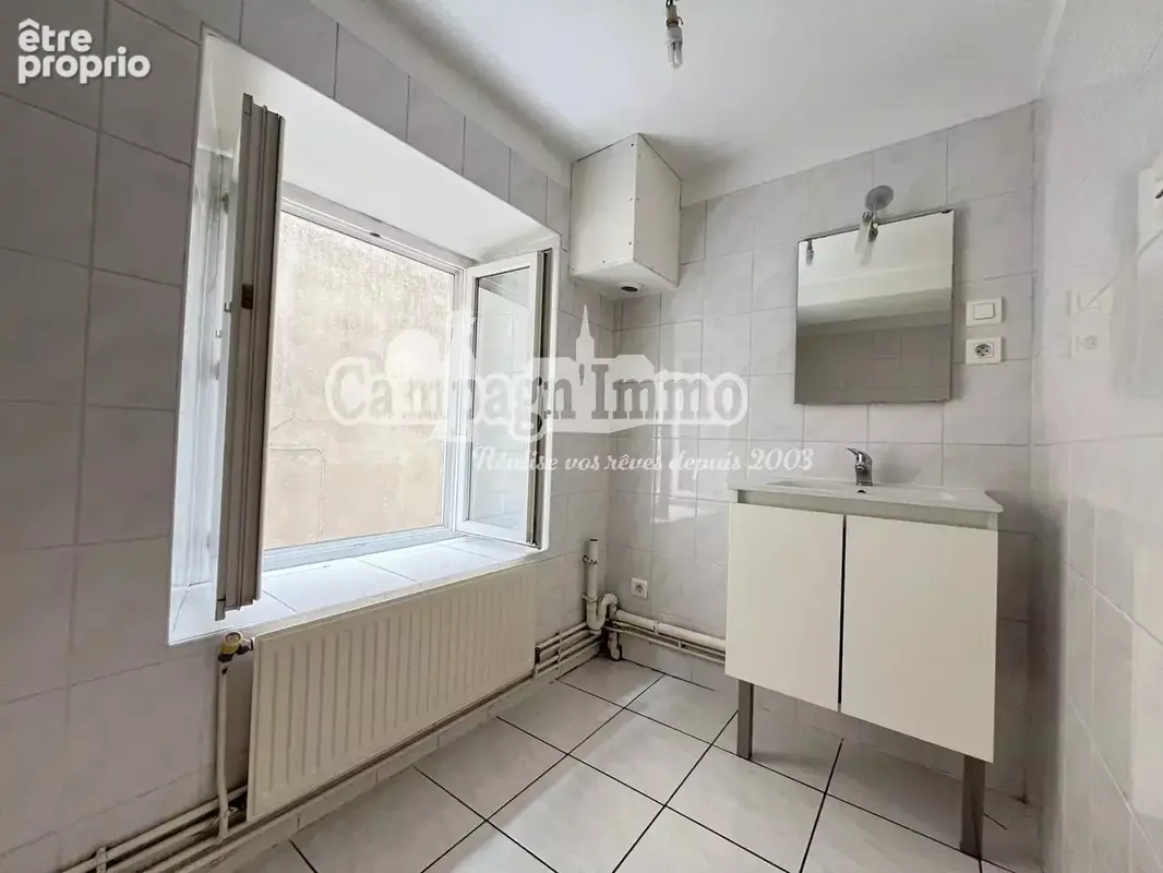 Appart centre Pontcharra - 2 chambres + Balcon + cave - photo 4