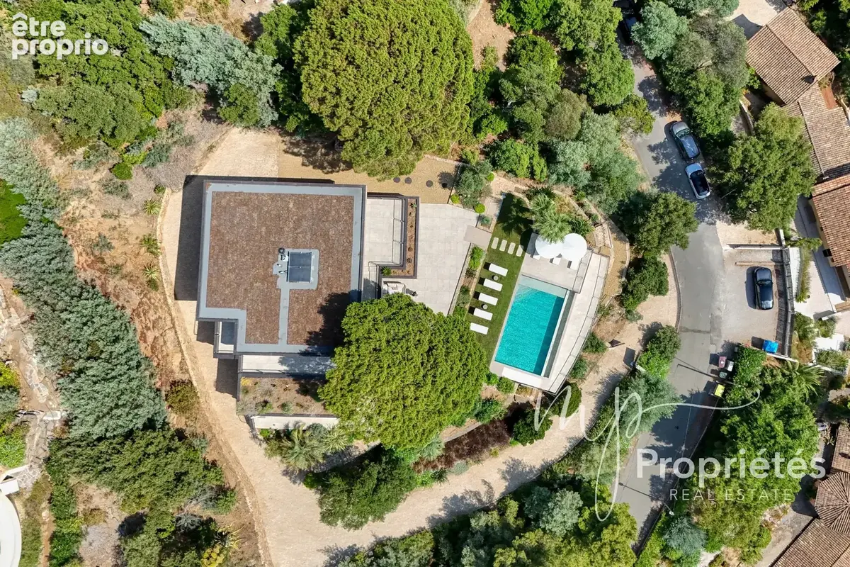 Rayol-Canadel-sur-Mer – Villa contemporaine d’exception vendue entièrement meublée –  six suites raffinées. Vue panoramique sur  - photo 59