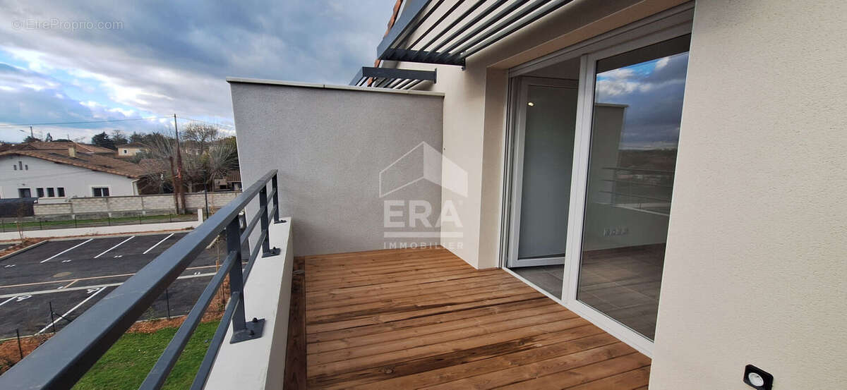 Appartement à BRUGUIERES