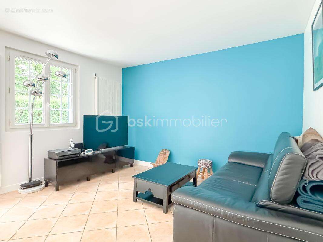Maison à PONTAULT-COMBAULT
