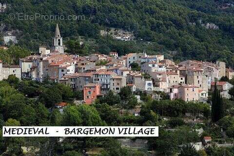 Maison à BARGEMON
