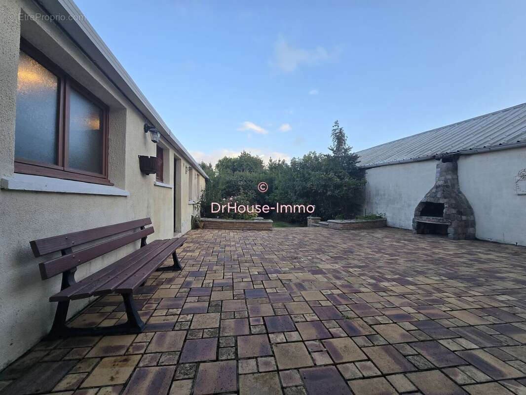 Maison à HAZEBROUCK