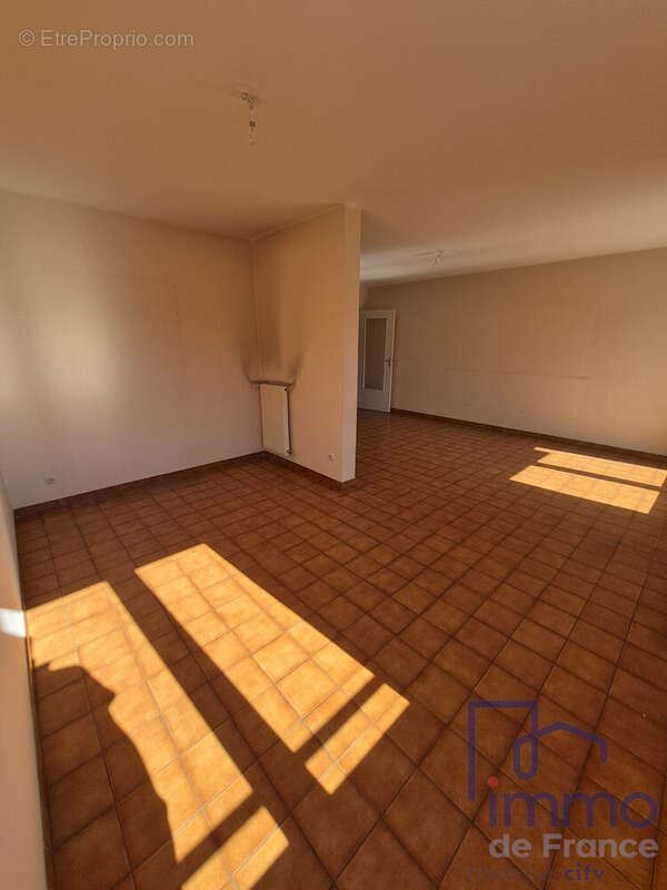 Appartement à SAINT-CHAMOND