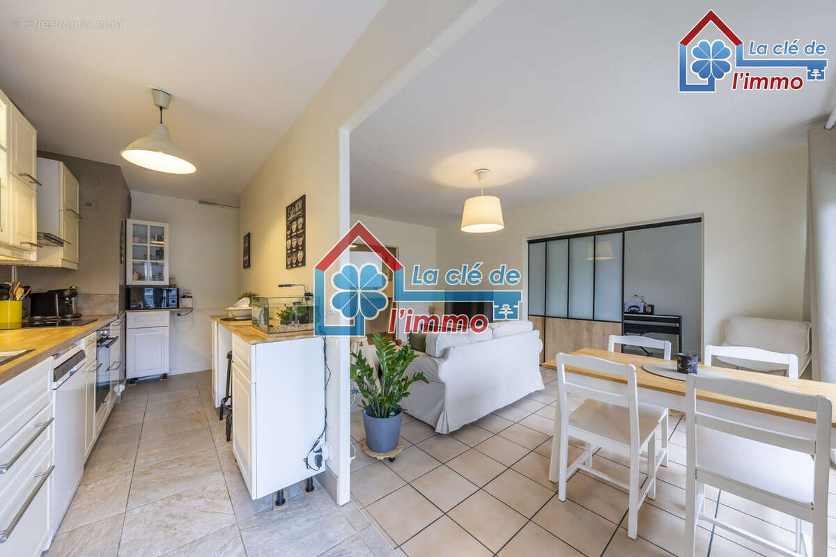 Appartement 74 m² à Le Mee-Sur-Seine  - photo 3