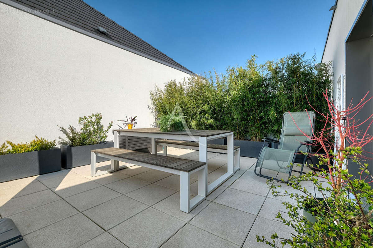 Appartement à COUPVRAY