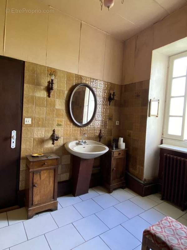 Maison à SAINT-ANGEAU