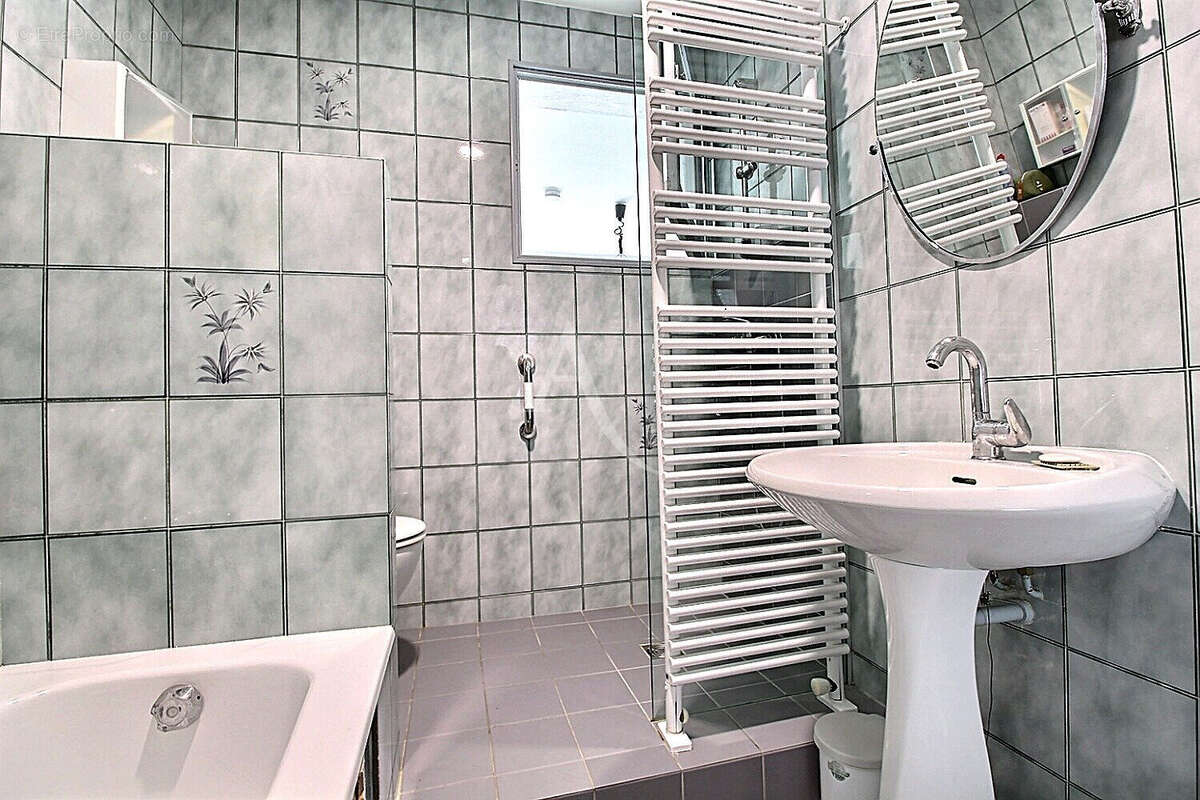 Maison à VILLENAVE-D'ORNON