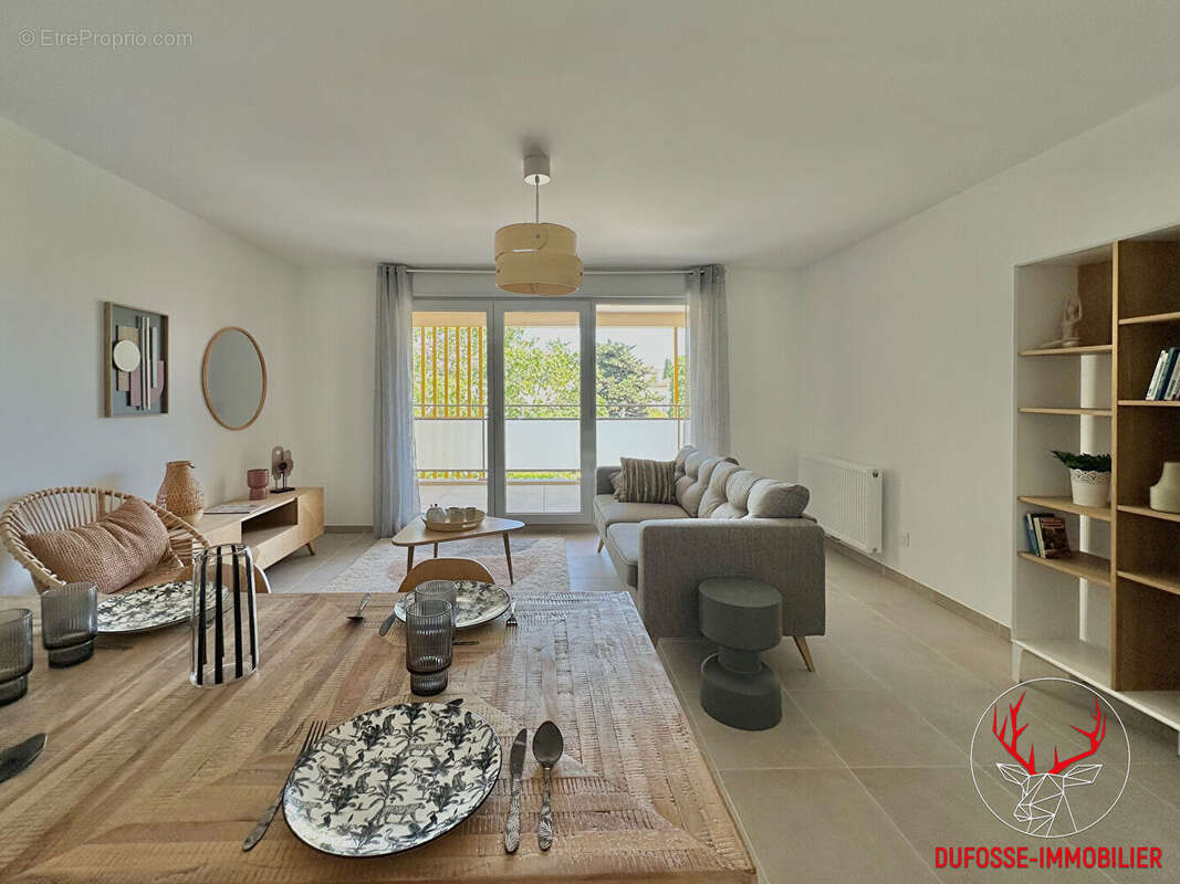 Appartement à SIX-FOURS-LES-PLAGES