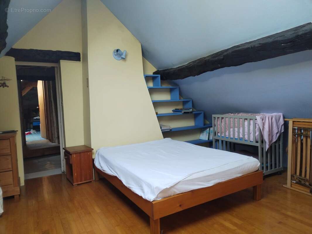 Maison à EGREVILLE