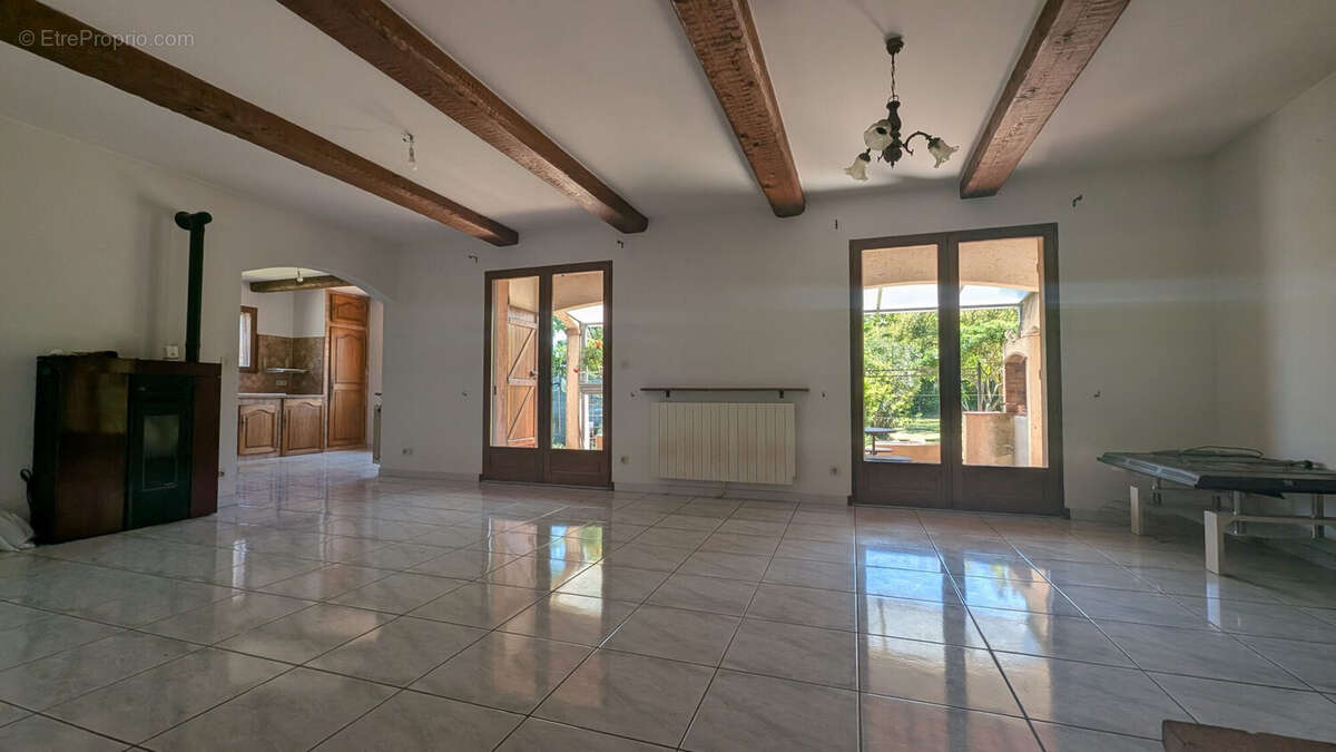 Maison à GONFARON