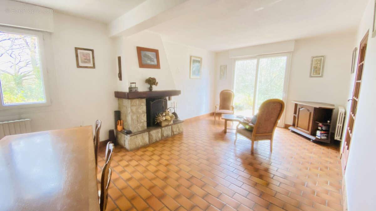 Maison à LA GACILLY