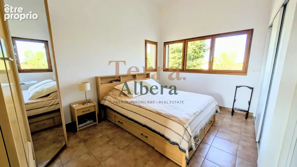 Laroque-des-Albères — Villa de standing, piscine et appartement indépendant - photo 16