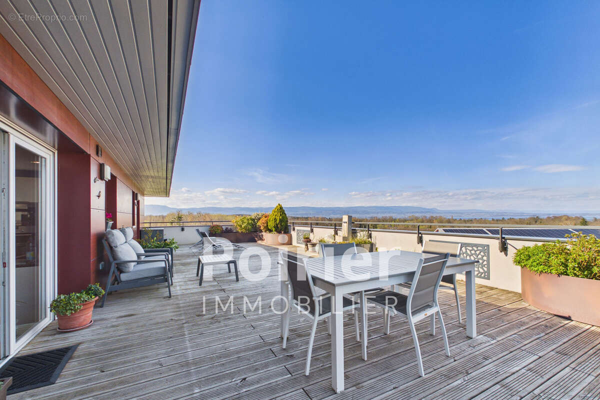 Appartement à SCIEZ