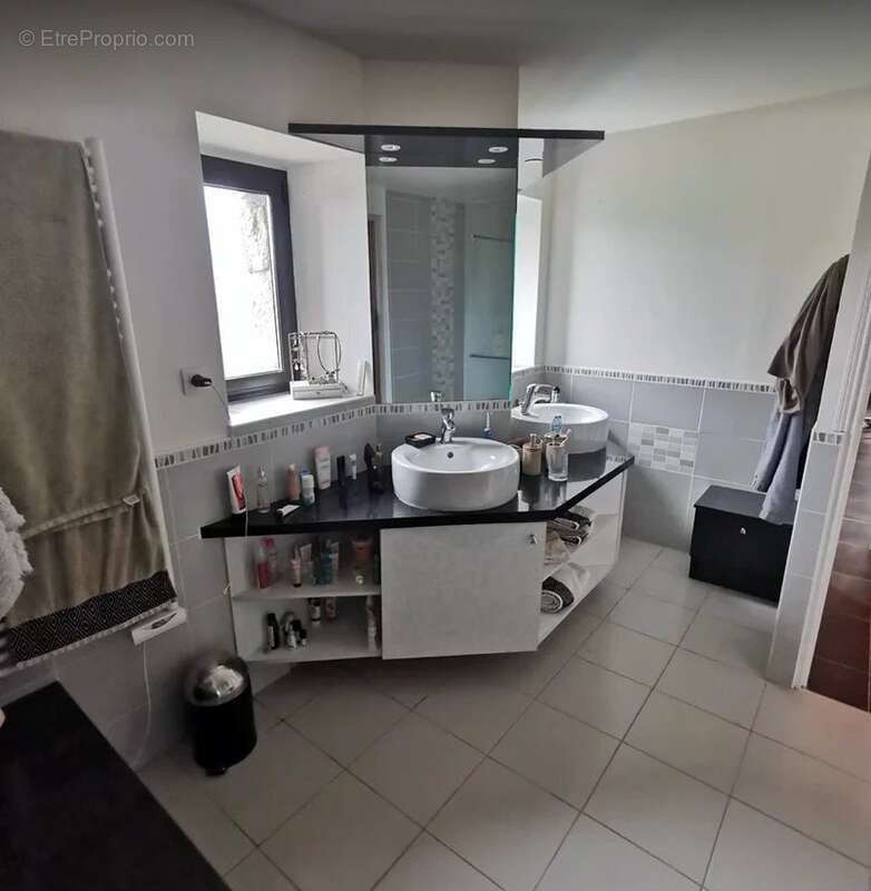 Meslan Vente Maison 8 pièce(s) - photo 9
