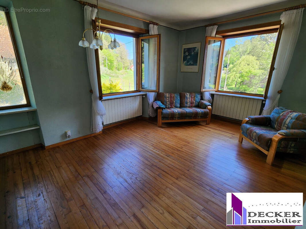 Maison 239 m² à Baerenthal  - photo 7