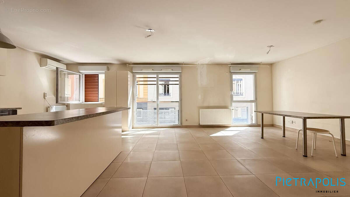 Appartement à VILLEURBANNE