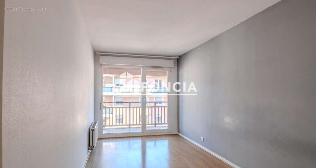 Appartement à SAINT-JULIEN-EN-GENEVOIS