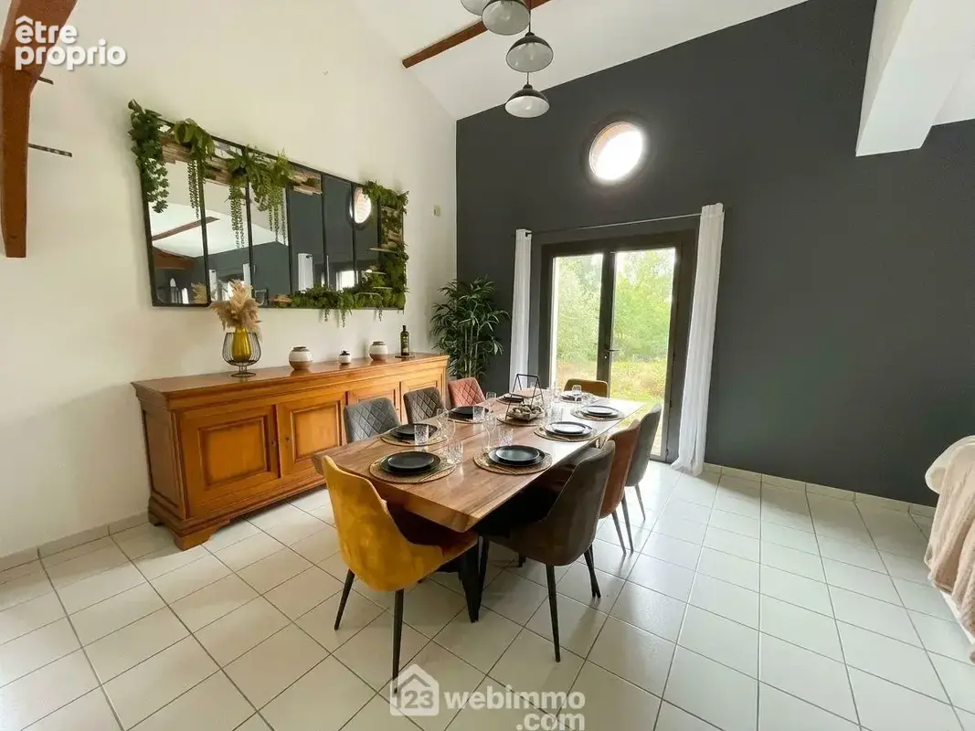 Maison 7 pièces 190 m² à vendre à Saint-Avaugourd-Des-Landes (85540) - photo 6