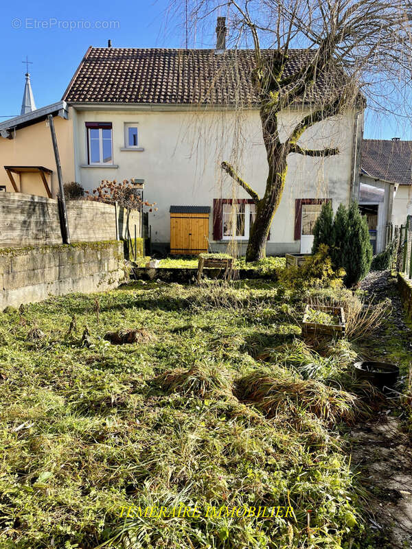 Maison à SIROD