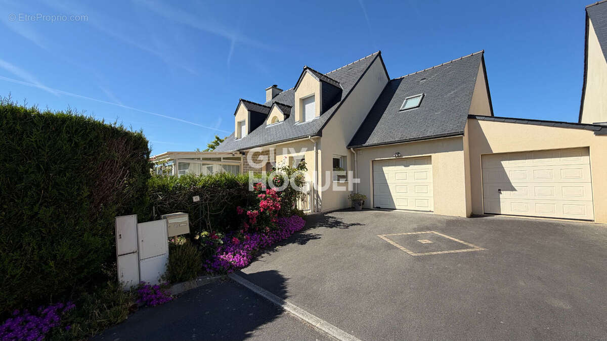 Maison à LANVALLAY