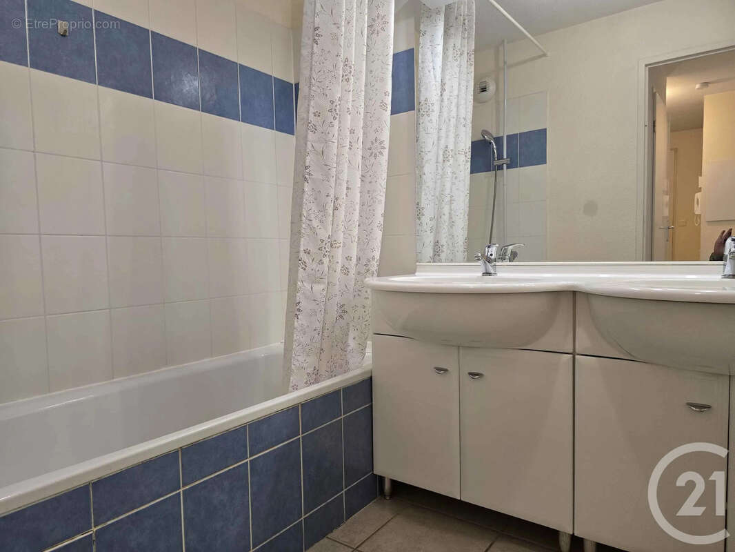 Appartement à LONGAGES